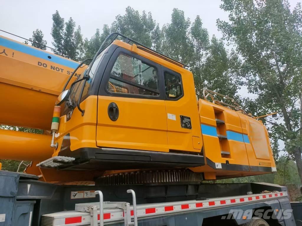 XCMG XCT130 全地面起重机︳移动式起重机