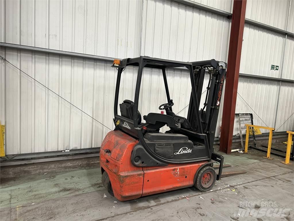 Linde E16C-02 电动叉车