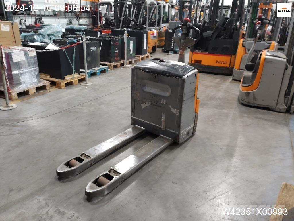 Still EXU16 手推堆垛车