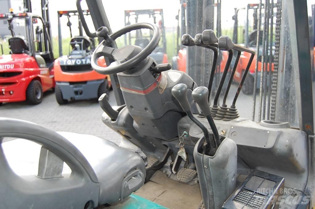 Komatsu FG30C-16 其他叉车