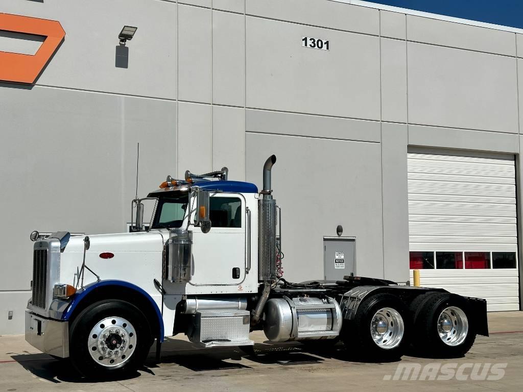 Peterbilt 379 牵引车