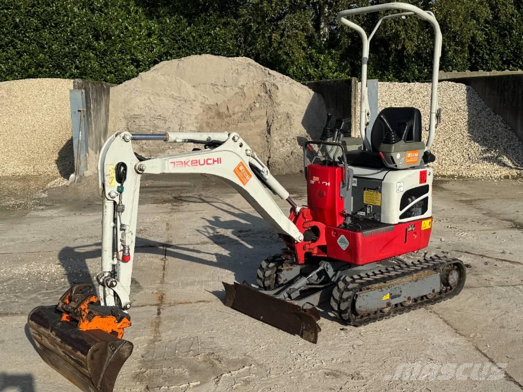 Takeuchi TB 210 R 小型挖掘机