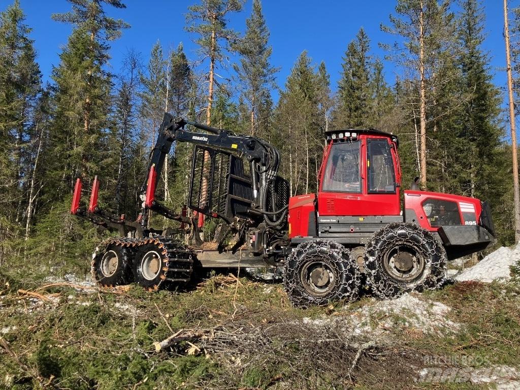 Komatsu 895 集运机