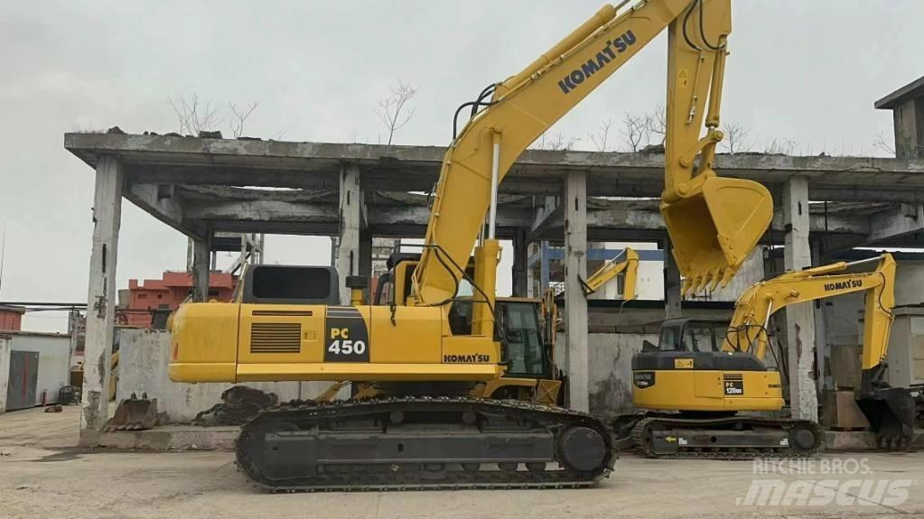Komatsu PC 450 履带挖掘机