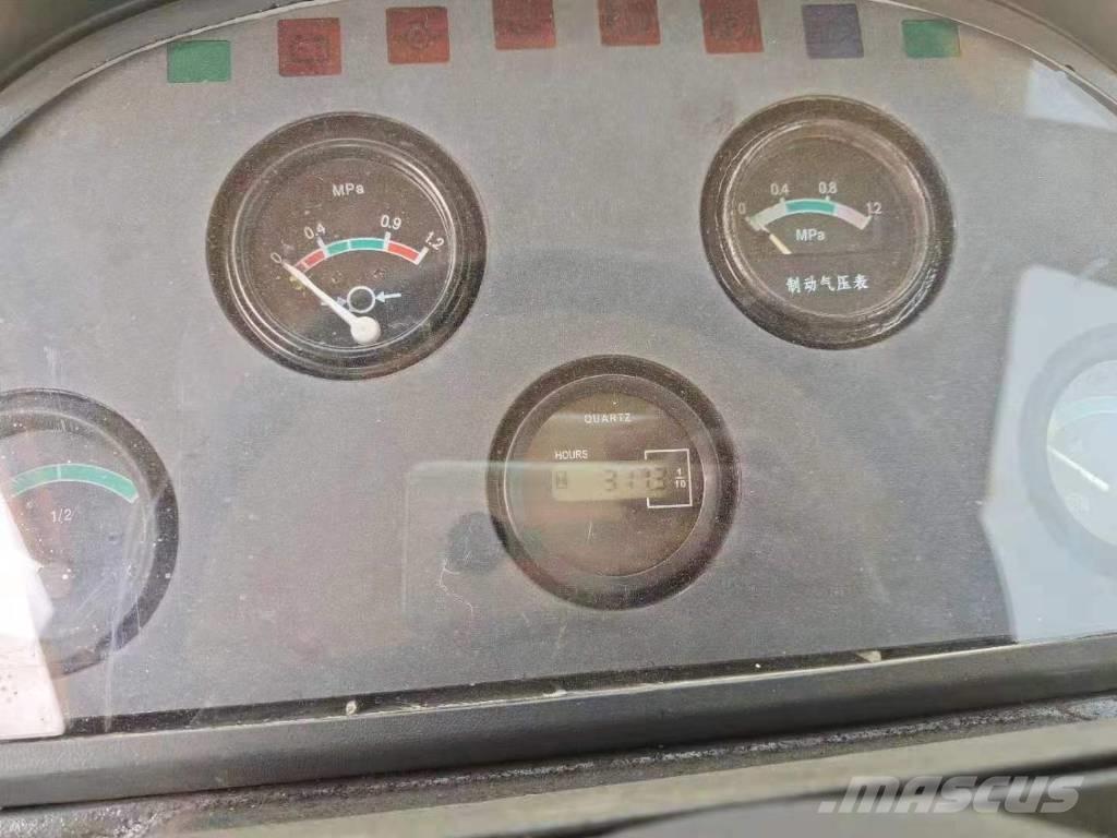 LiuGong 836 轮式装载机