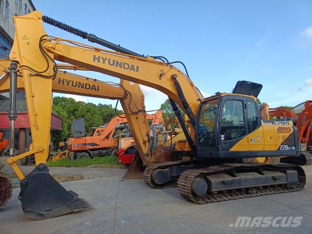 Hyundai R220LC-9S 履带挖掘机