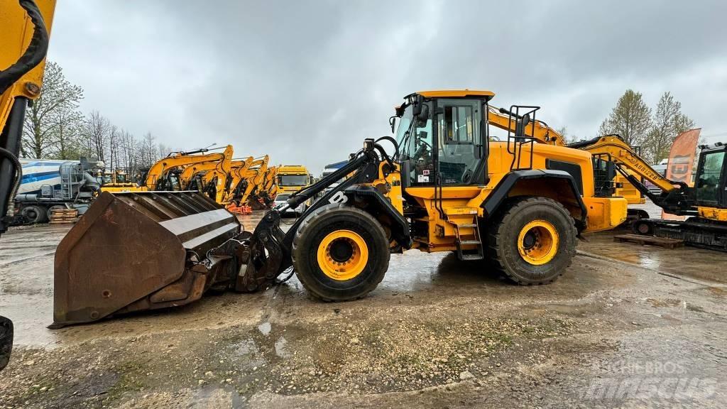 JCB 457 HT 轮式装载机