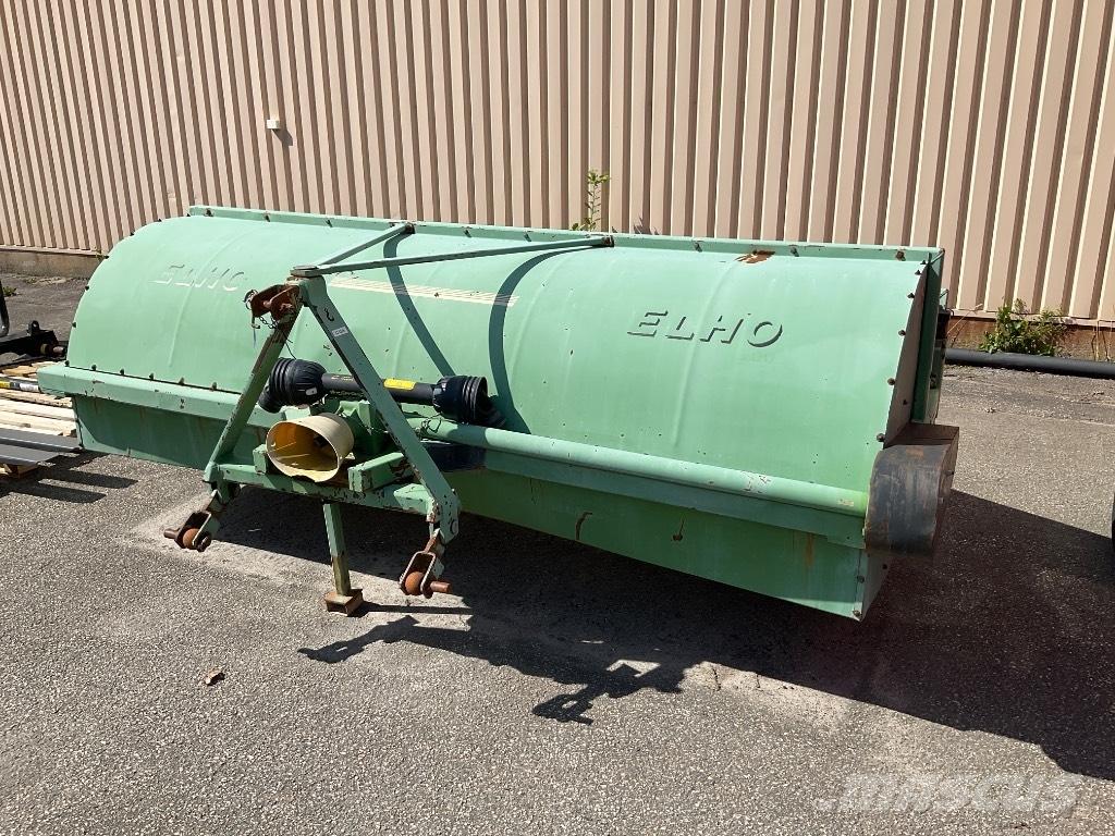 Elho TR 300 犁耙和摊草机