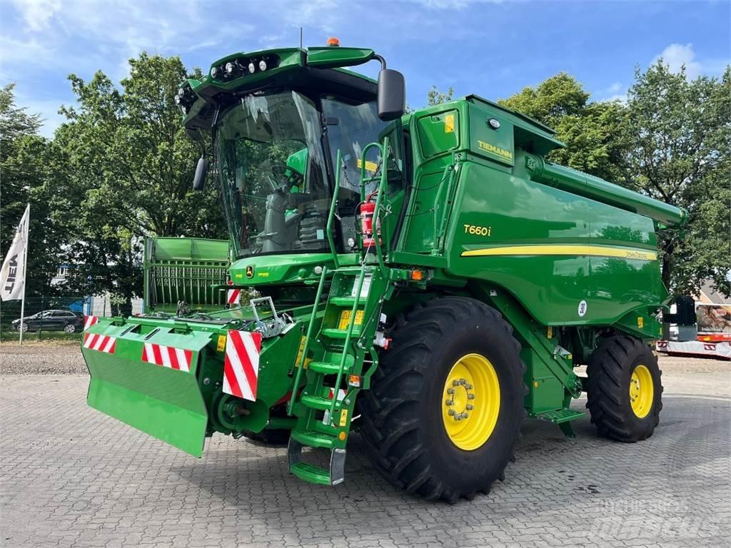 John Deere T660 联合收割机