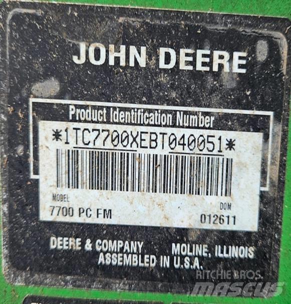 John Deere 7700 球道割草机