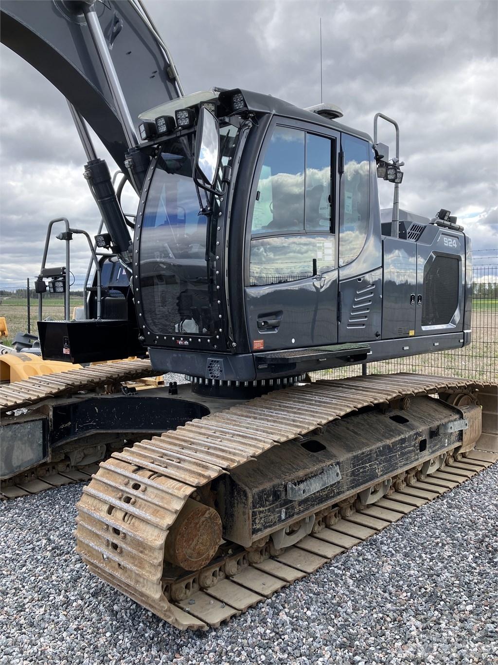 Liebherr R924 履带挖掘机
