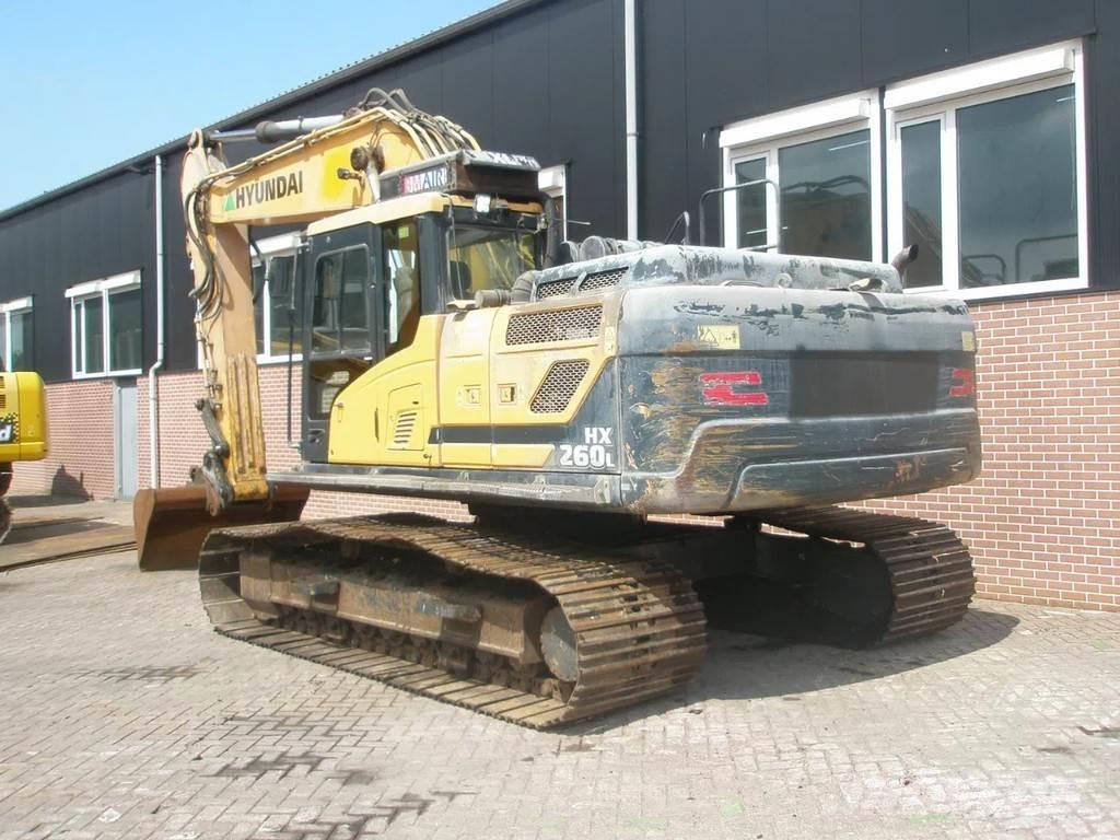 Hyundai HX260LC 履带挖掘机