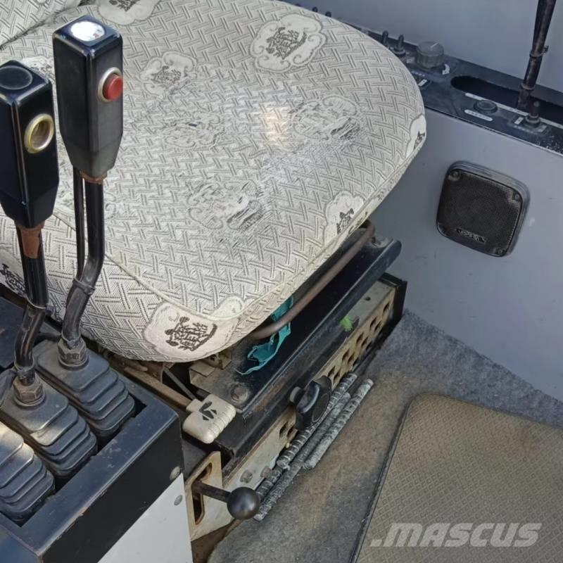 Hitachi SCX2500 履带起重机