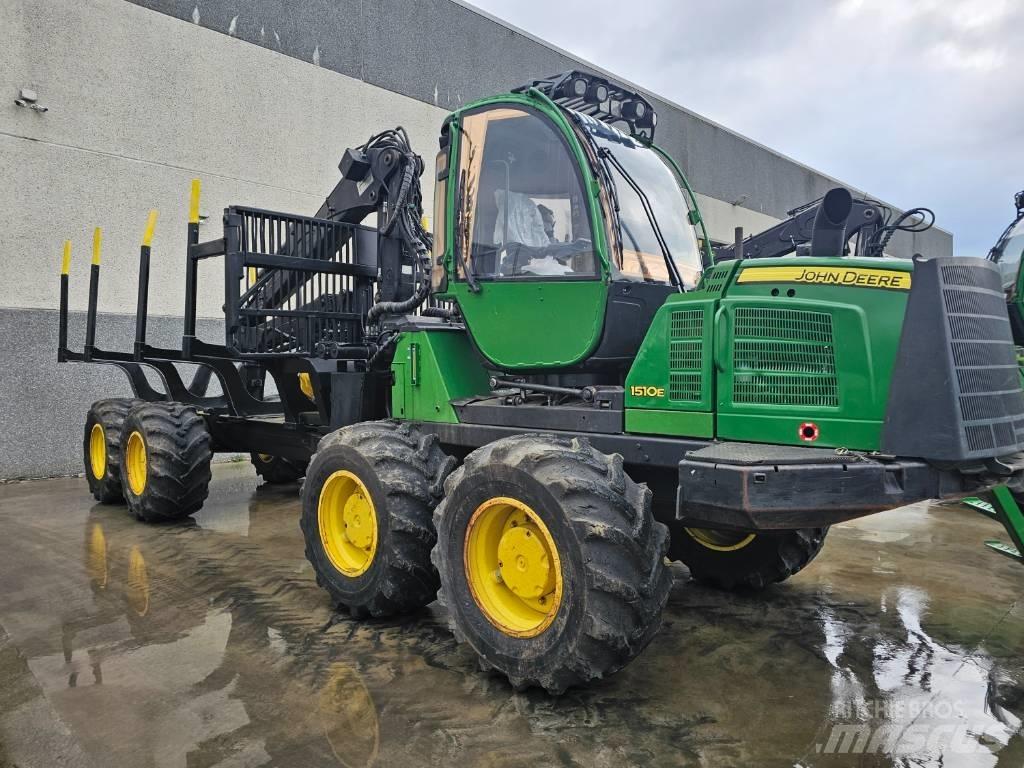 John Deere 1510 E 集运机