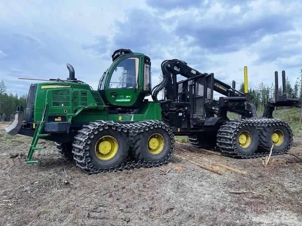 John Deere 1910 集运机