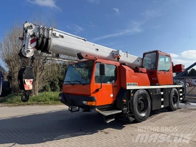 Liebherr LTM 1030-2 全地面起重机︳移动式起重机