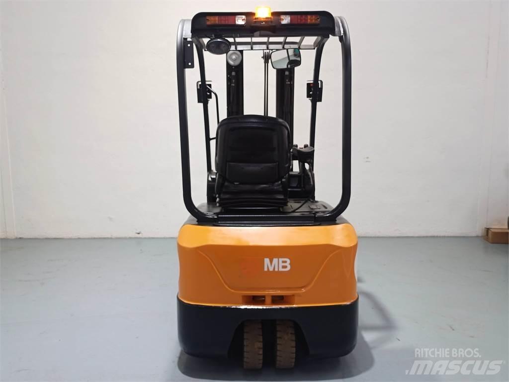  CPD18TW8 LI 电动叉车