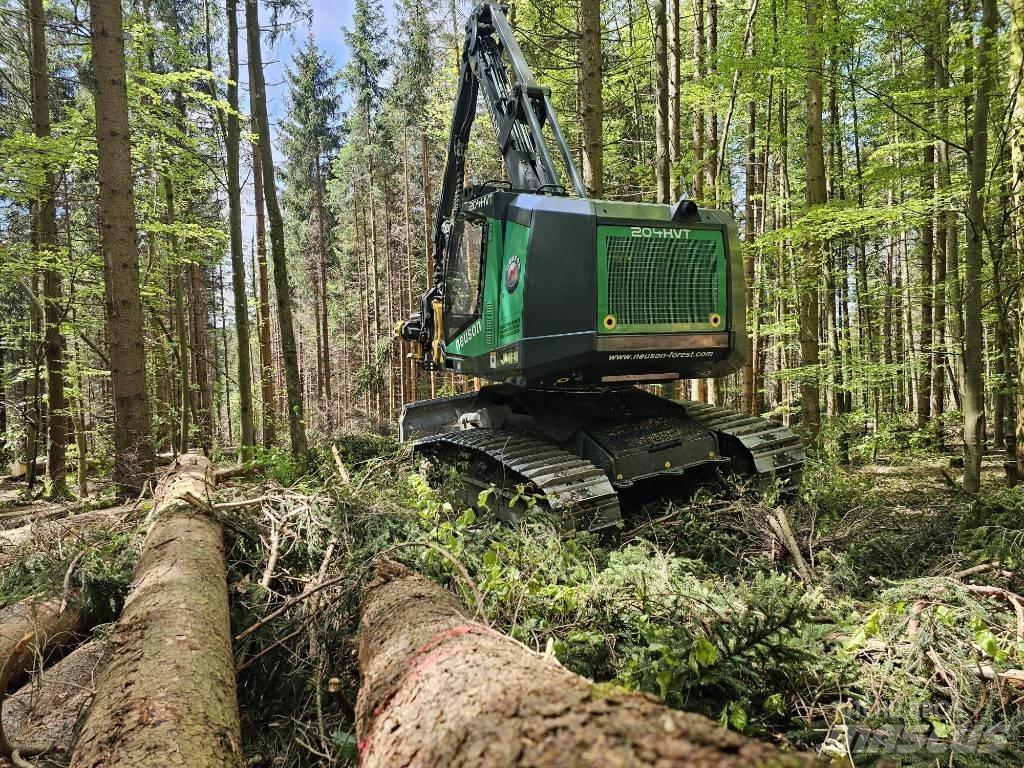 Neuson Forest 204HVT 收割机