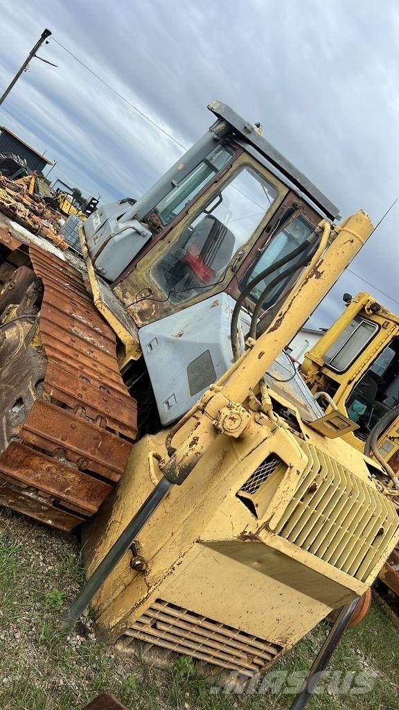 Komatsu D 65 EX 底盘和悬架