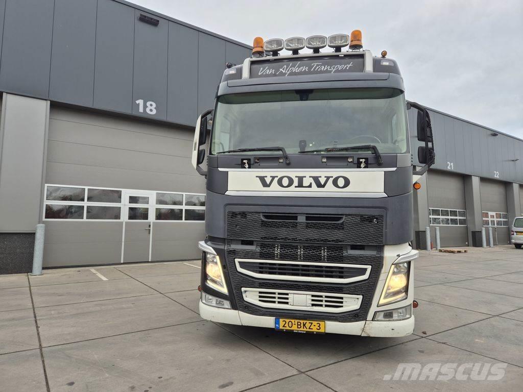 Volvo FH 牵引车