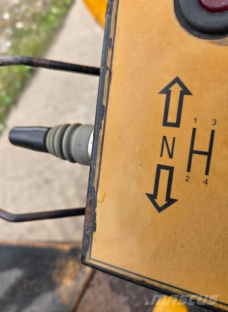 JCB 6 TST 翻斗车\公路型自卸车