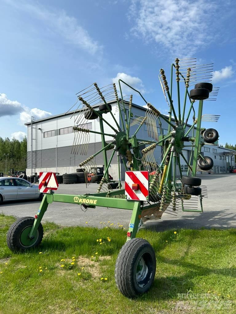 Krone Swadro 900 料堆整形机