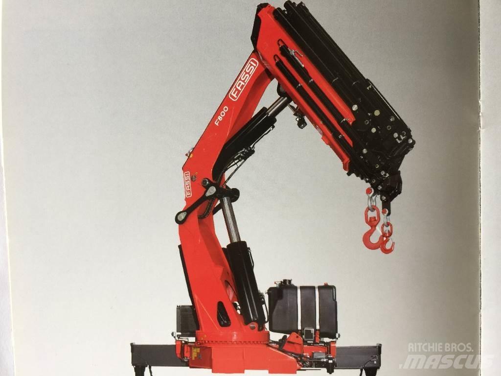 Fassi F 800 RA 2.26 随车折臂吊