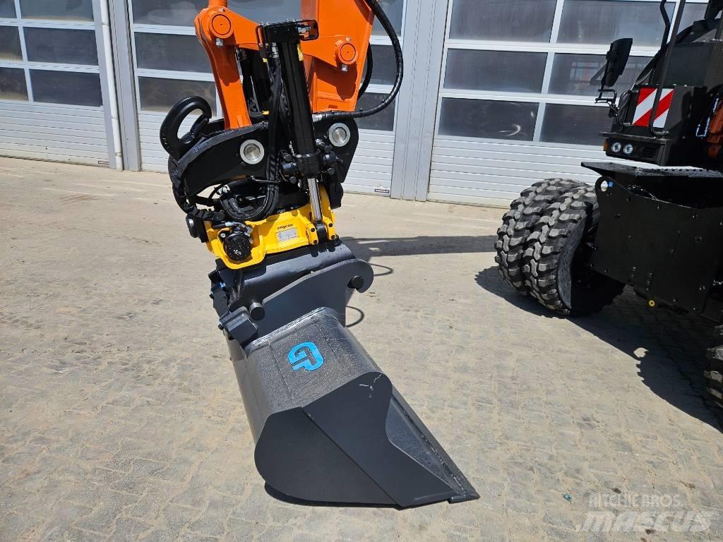 Hitachi ZX150W-7 轮式挖掘机