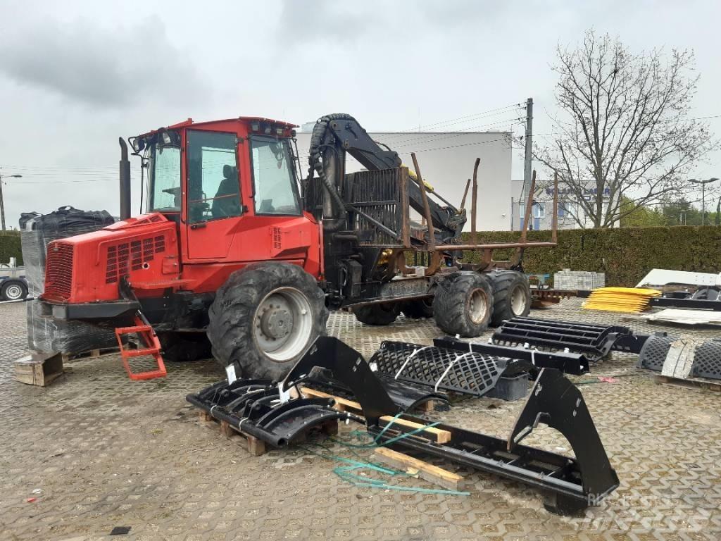 Komatsu 840 TX 集运机