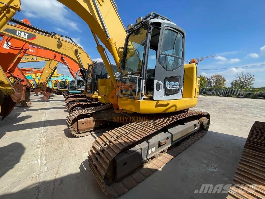 Komatsu PC 228 US 履带挖掘机