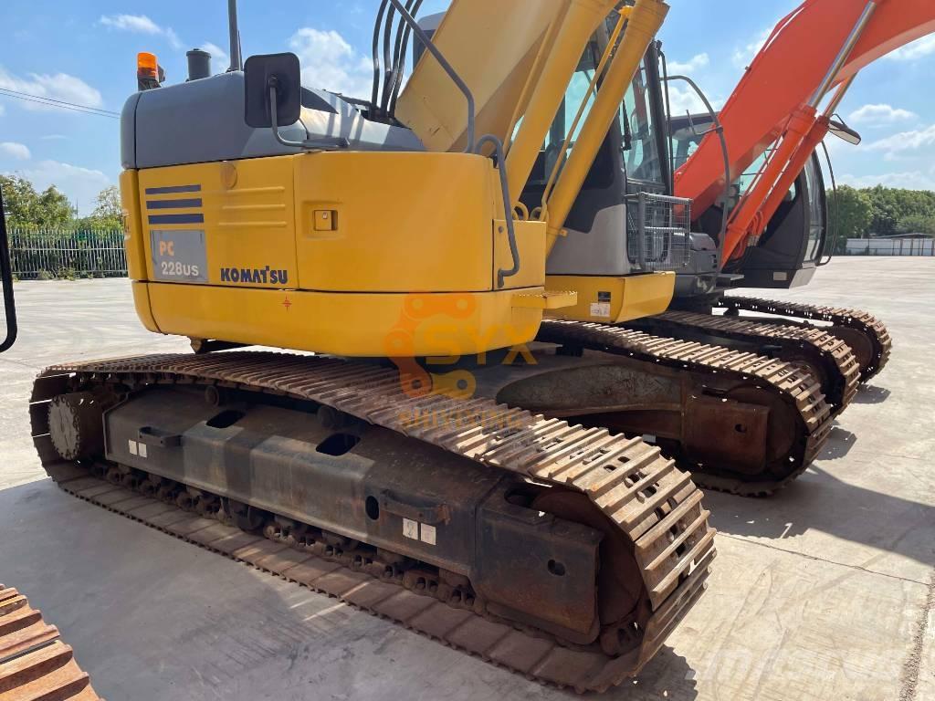 Komatsu PC 228 US 履带挖掘机