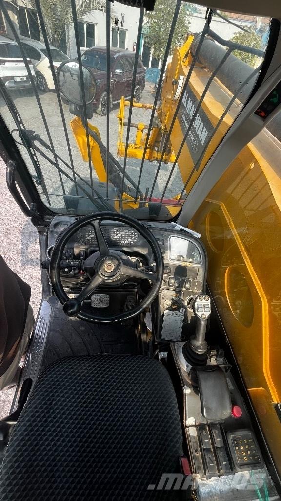 JCB 540-170 伸缩臂叉装车|叉装车