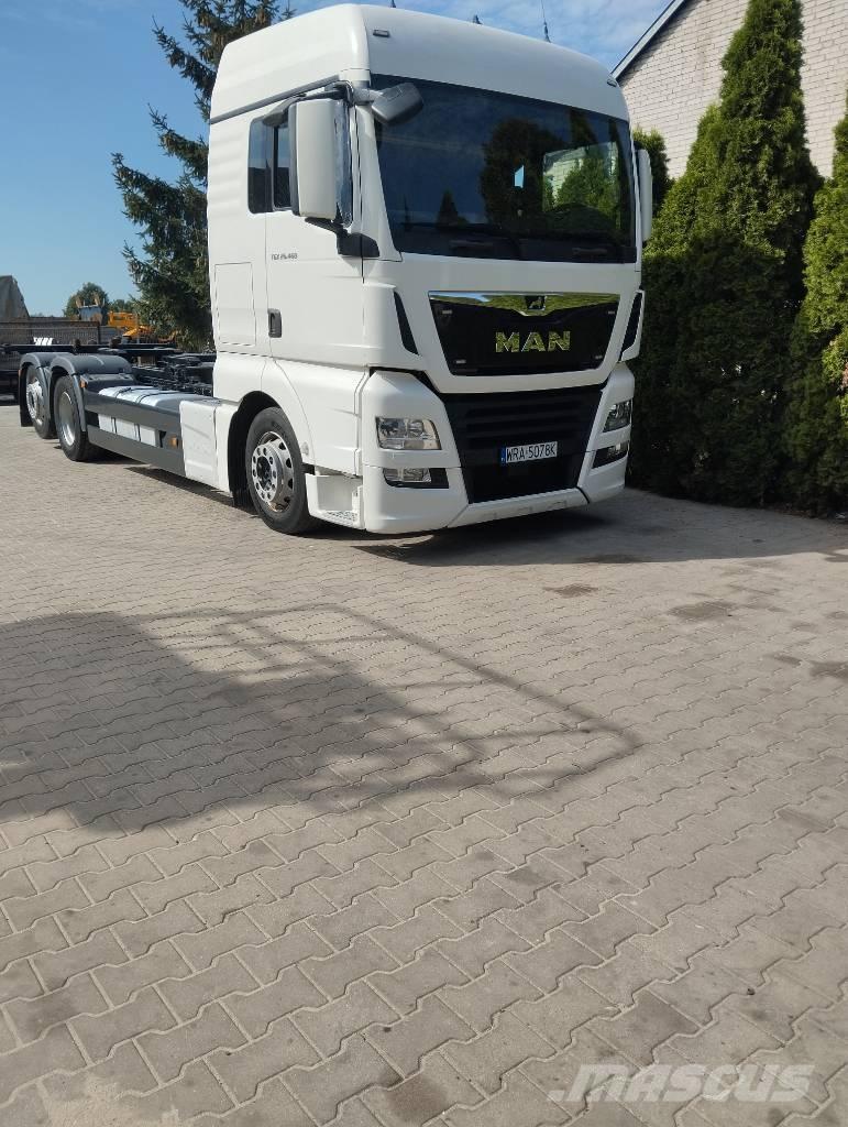 MAN TGX 26.460 集装箱叉车