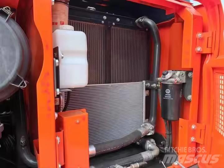 Doosan DX150 履带挖掘机