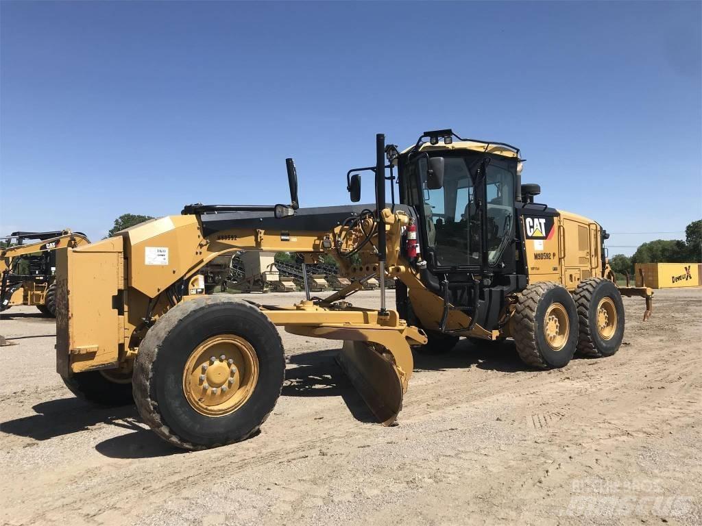 CAT 140m2 VHP Plus 平地机/推土机