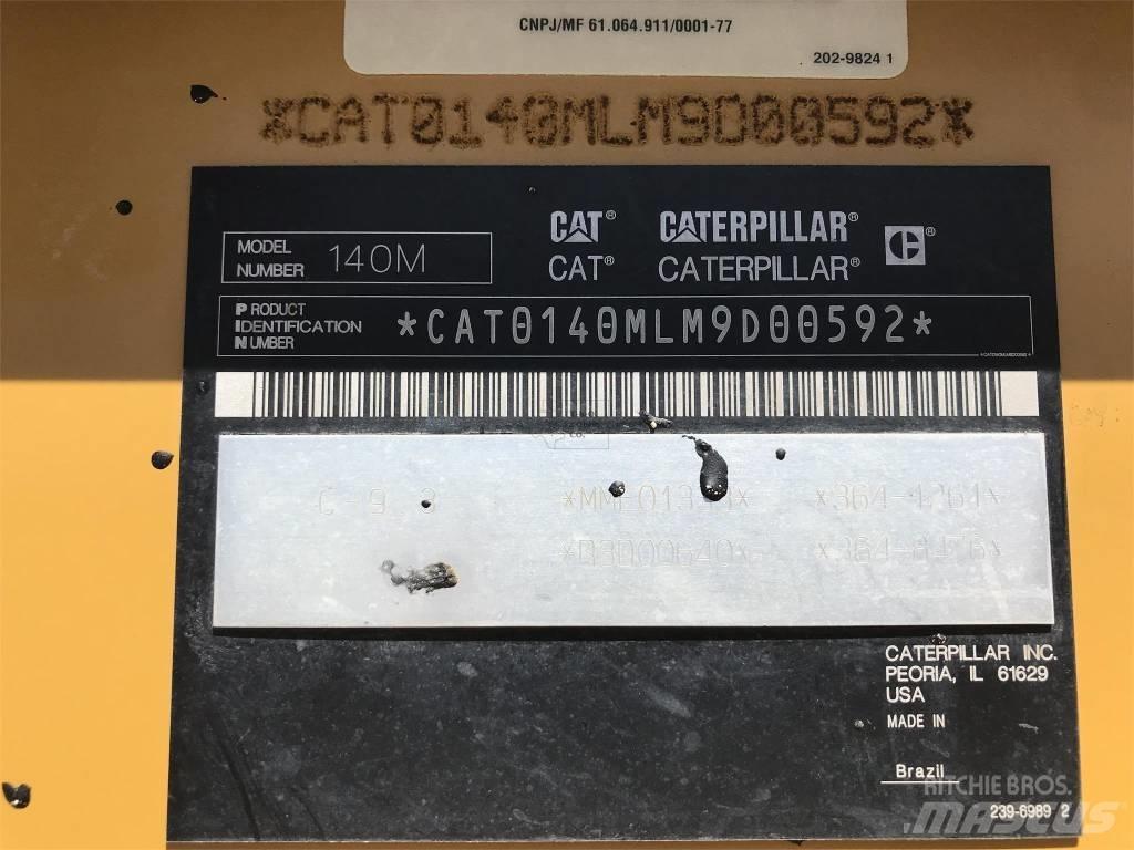 CAT 140m2 VHP Plus 平地机/推土机