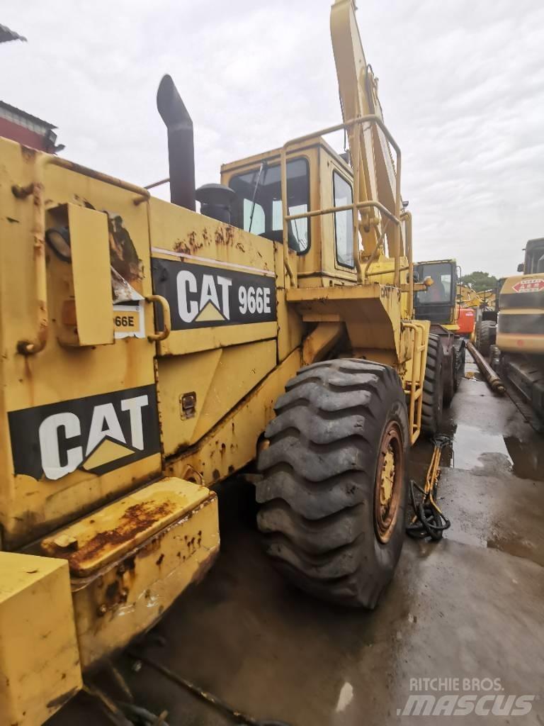 CAT 966E 轮式装载机