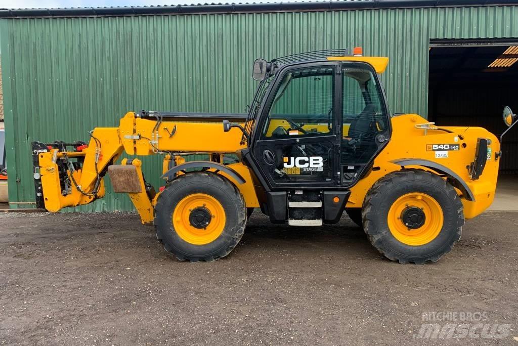 JCB 540-140 伸缩臂叉装车|叉装车