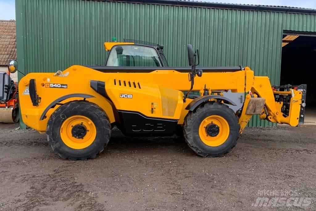 JCB 540-140 伸缩臂叉装车|叉装车
