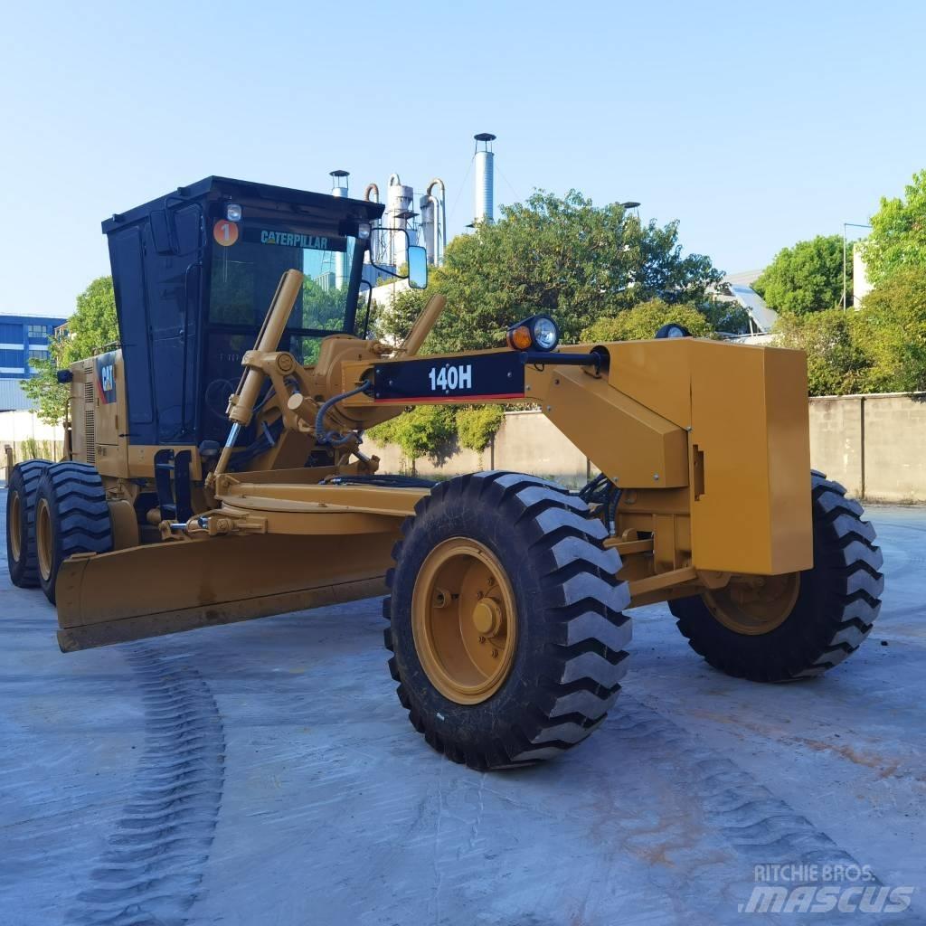 CAT 140 H 平地机/推土机