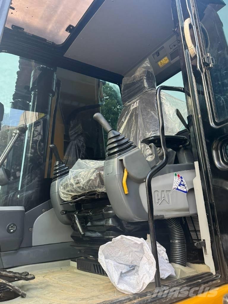 CAT 325D 履带挖掘机