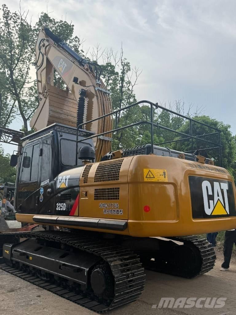 CAT 325D 履带挖掘机