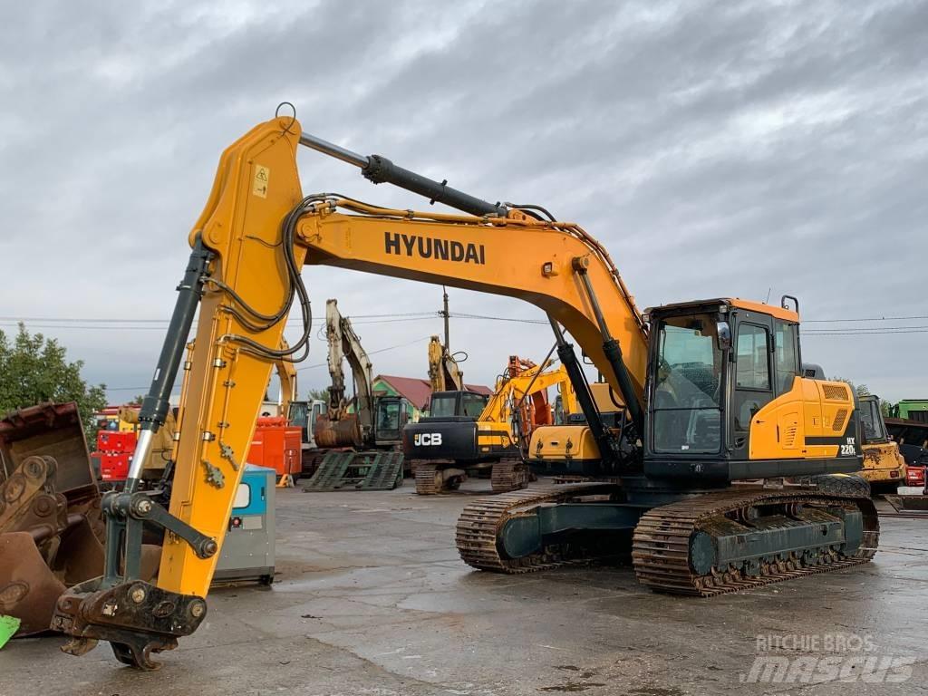 Hyundai HX 220 L 履带挖掘机