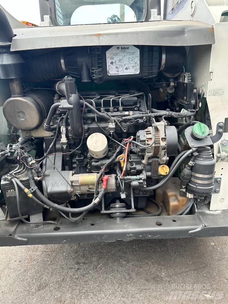 Bobcat S510 滑移装载机
