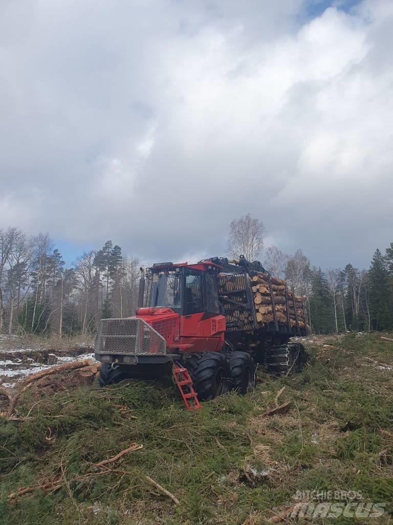 Komatsu 860.4 集运机