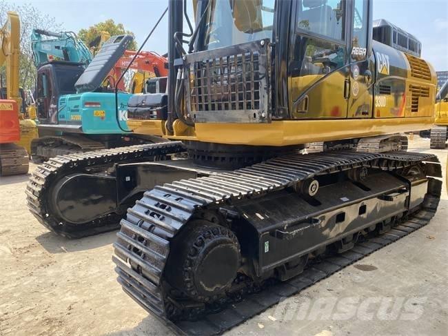 CAT 330 D 2L 履带挖掘机