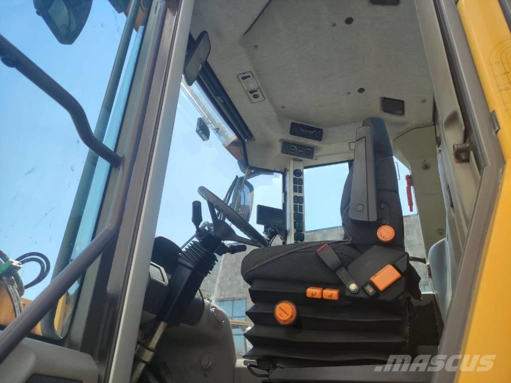 Volvo L 60 F 轮式装载机