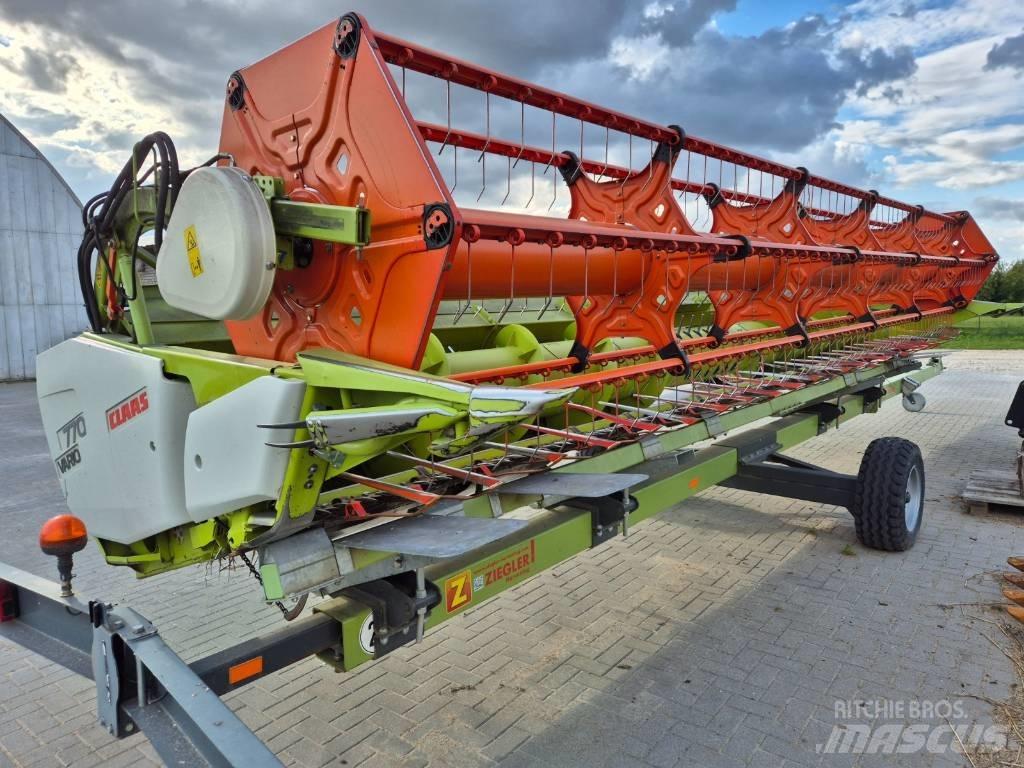 CLAAS Lexion 670 联合收割机