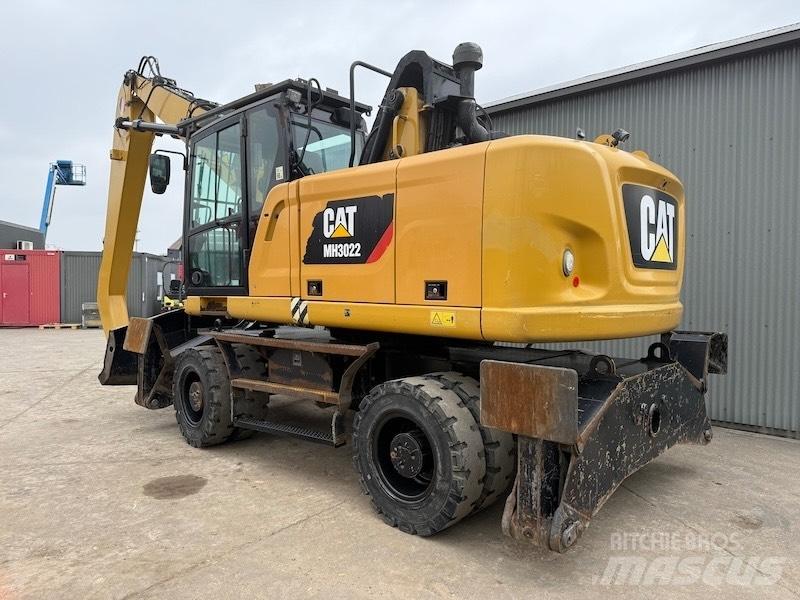 CAT MH 3022 工业挖掘机