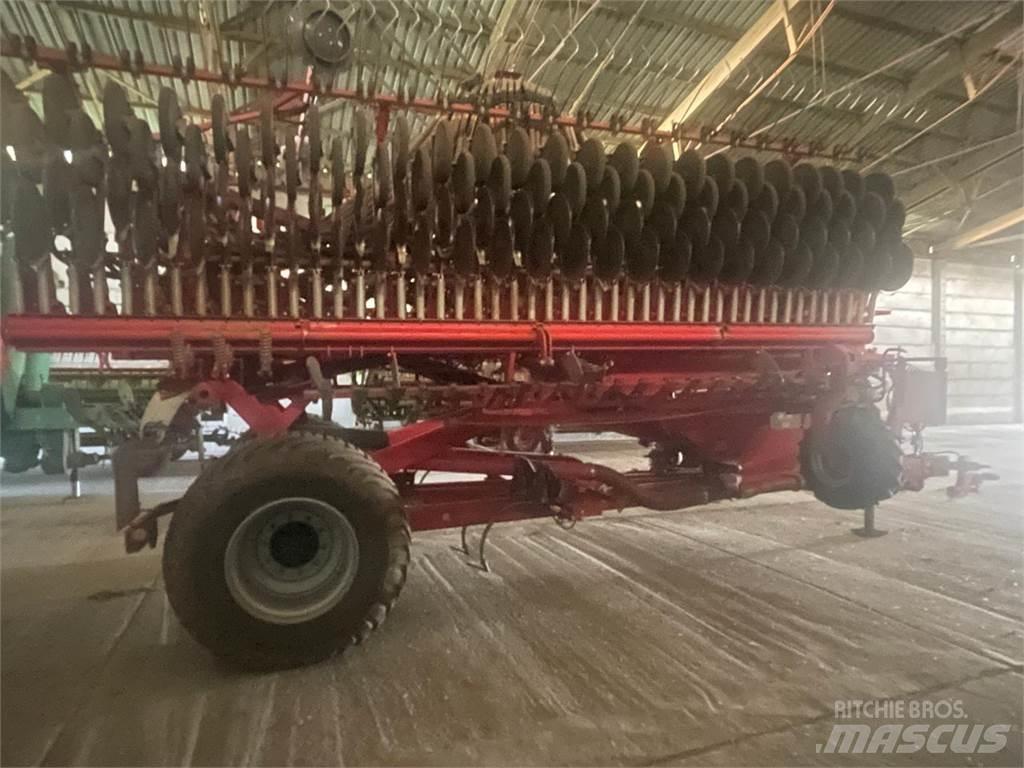 Kverneland DG 1200 条播机